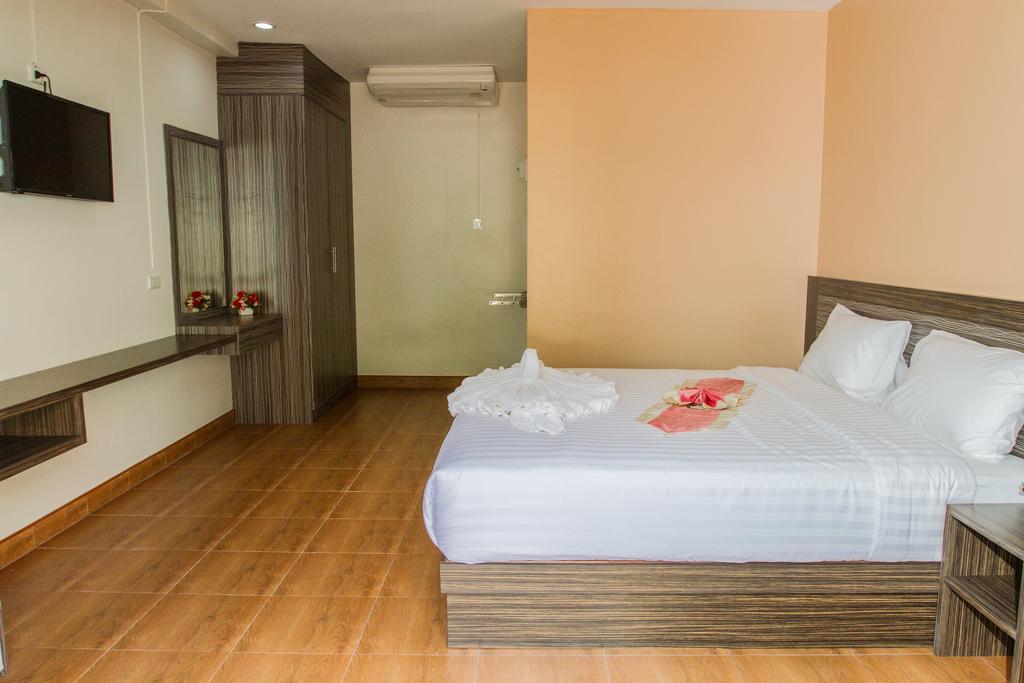 Hanuman Residence Phuket Esterno foto