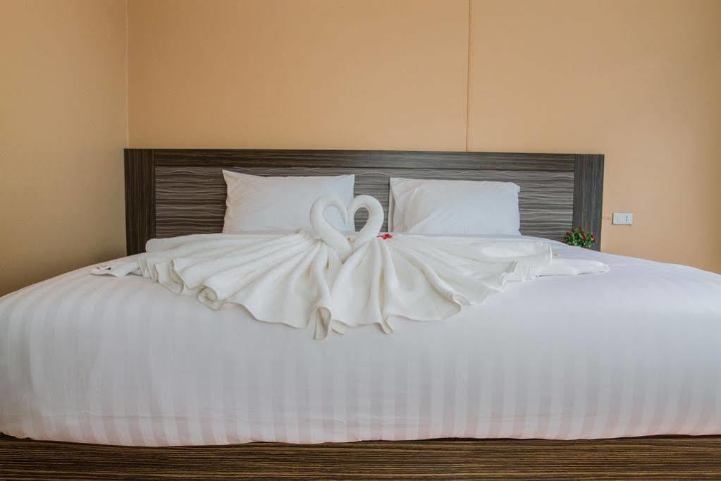 Hanuman Residence Phuket Esterno foto